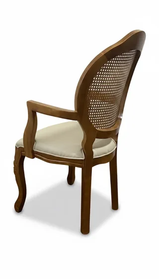 Cadeira Medalhão Entalhada com Braços — Imbuia com Rattan e Braços Facto Pérola, imagem 4 da galeria
